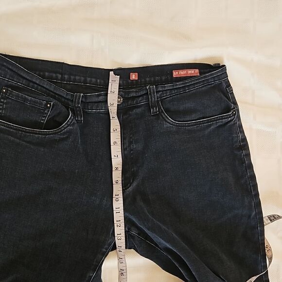 IZOD Men's Denim Jeans Slim Straight, Comfort Fit 36 × 32 Black - Picture 8 of 16